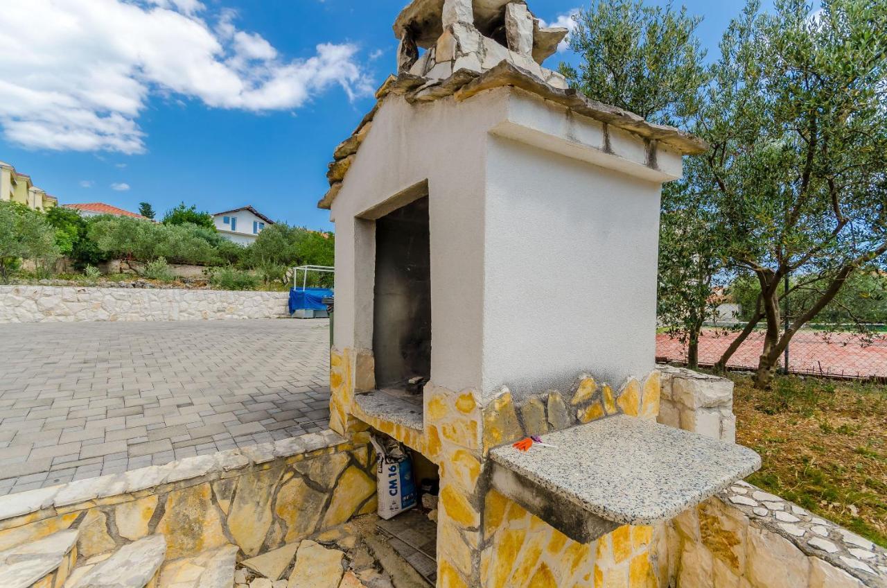 Apartments Melita Трогір Екстер'єр фото